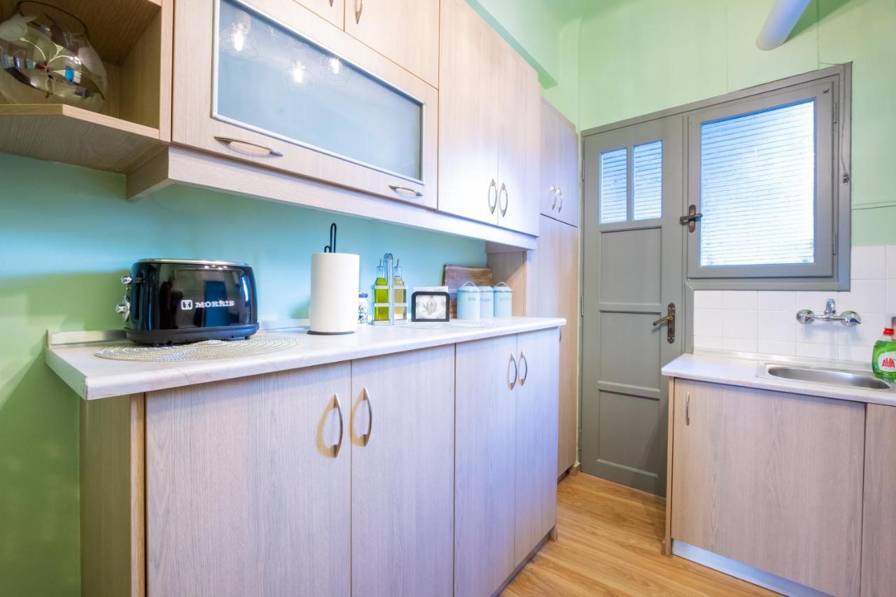 Vintage House Near Downtown Apartment Atena Exterior foto